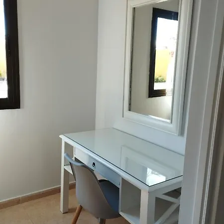 Apto 80 Dos Dormitorios * Corralejo